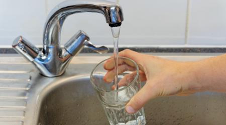 Remove PFAS from tap water with home water filter
